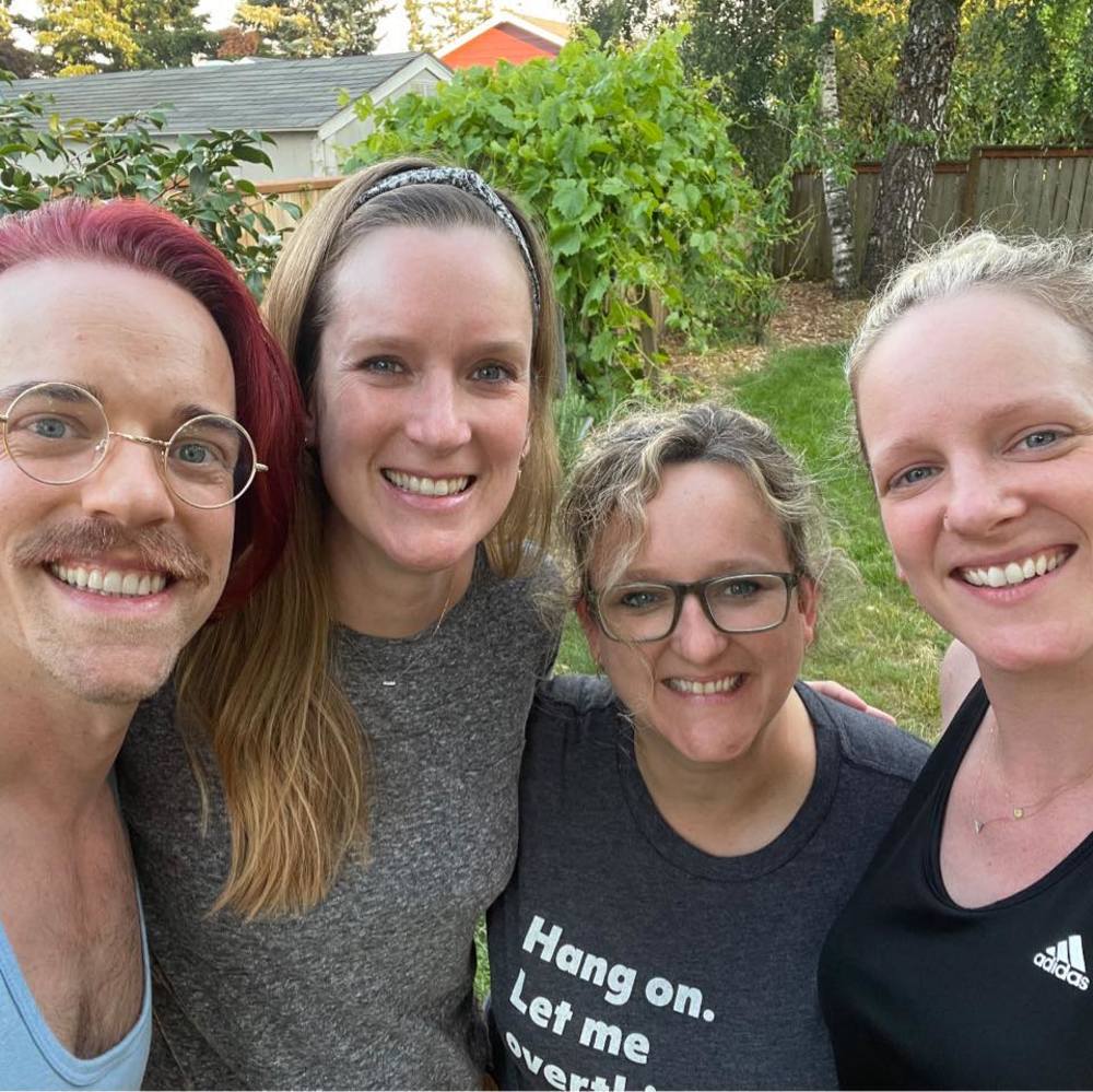 Meet your Posher, Adrienne